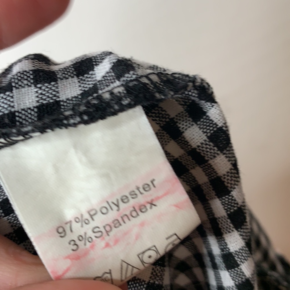 Boutique | Checkered Shorts - Picture 9 of 10